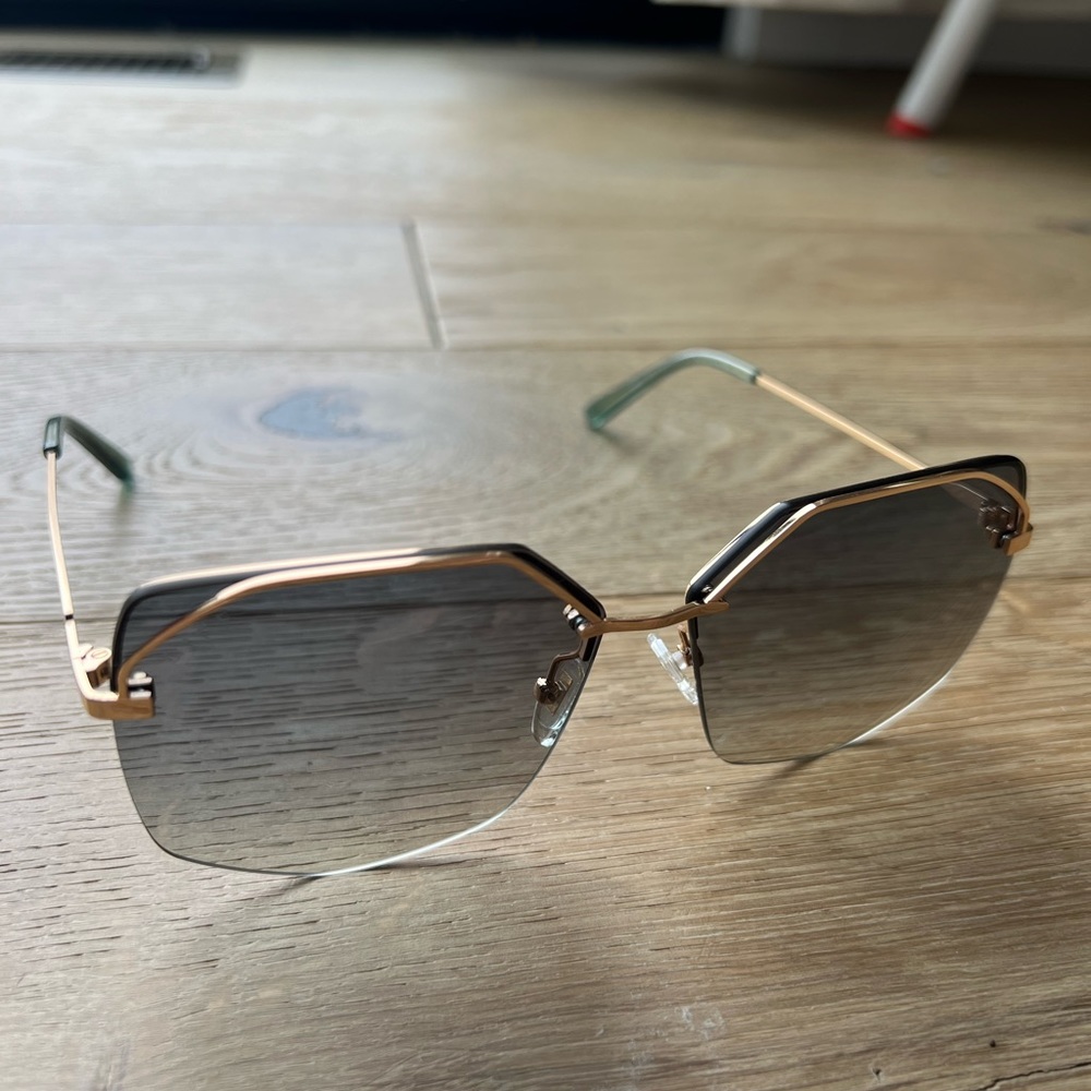 Diff Eyewear - Worn Once - Blue Gradient - image 5